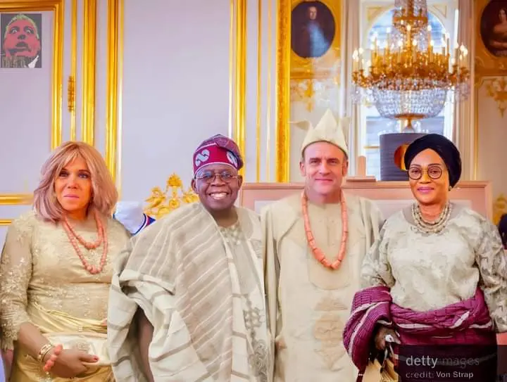 Group In Traditional Nigerian Attire