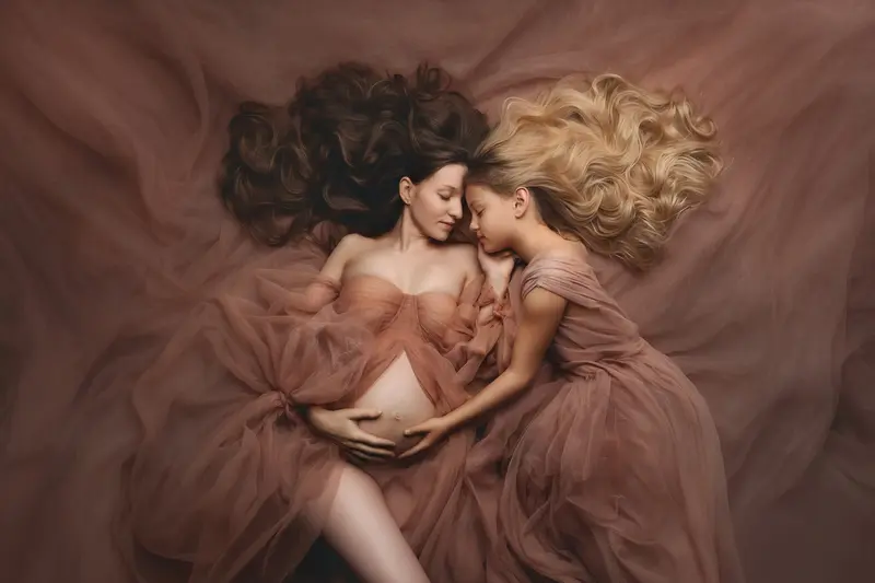 Maternity Portrait in Brown Tulle