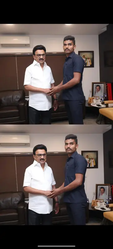 Meeting Handshake With Stalin