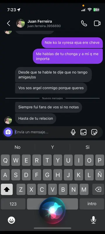 Smartphone Chat Conversation Screenshot