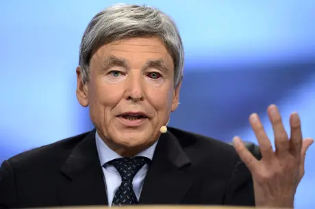 Wolfgang Schüssel Speaking At Event